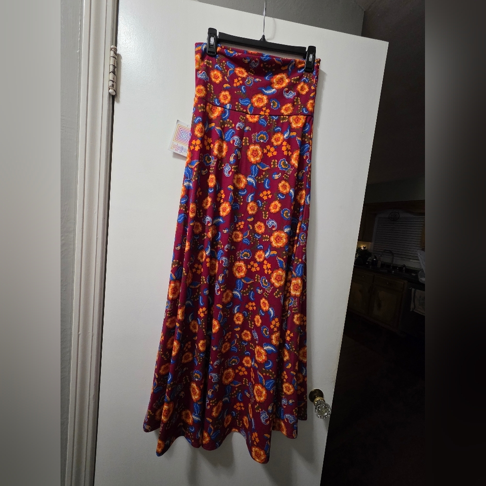 LuLaRoe Floral Maxi Skirt - Red and Blue - Picture 3 of 5